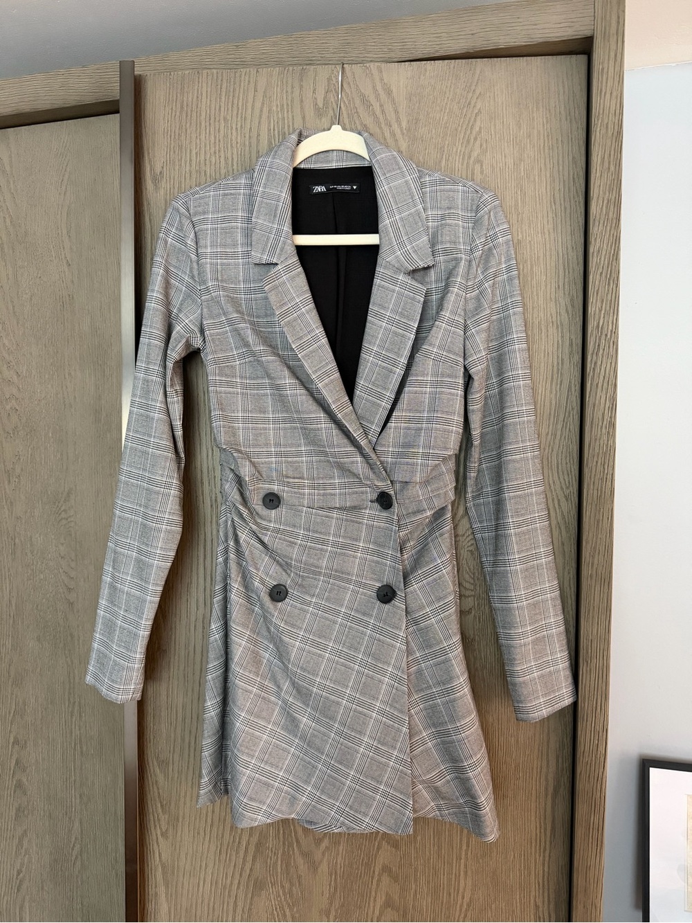 ZARA Women's Gray & White Geometric Double-Breasted Coat